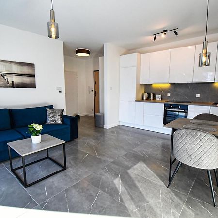 Apartament Villa Park Przy Plazy Z Widokiem Na Jezioro, Taras 50 M2 Ostróda Esterno foto