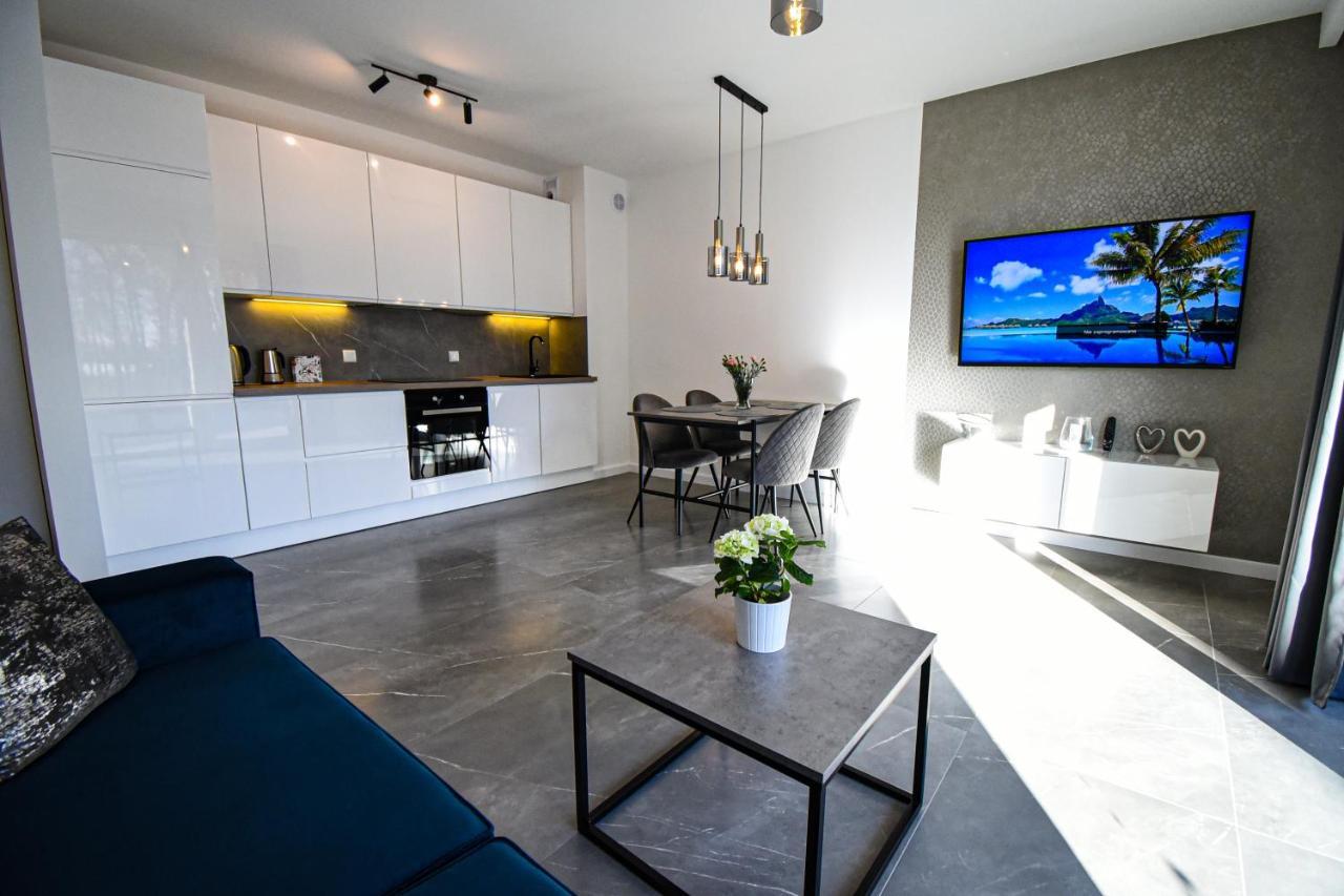 Apartament Villa Park Przy Plazy Z Widokiem Na Jezioro, Taras 50 M2 Ostróda Esterno foto