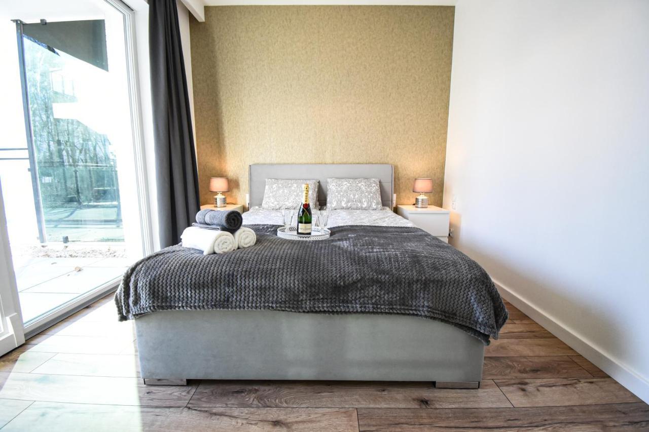 Apartament Villa Park Przy Plazy Z Widokiem Na Jezioro, Taras 50 M2 Ostróda Esterno foto